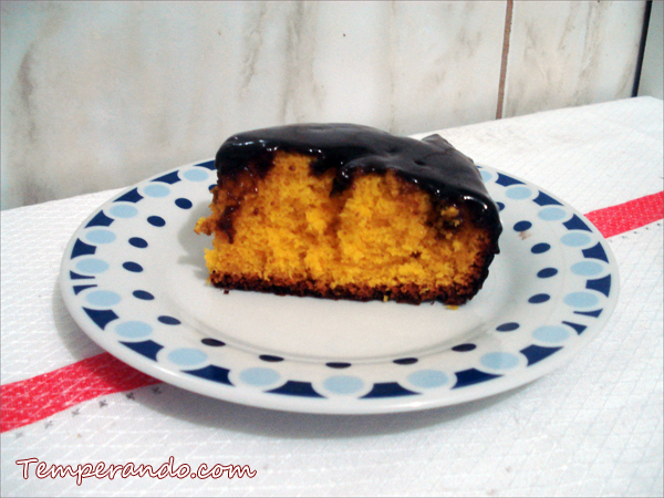 BOLO DE CENOURA