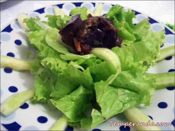 SALADA - ALFACE - PEPINO - BERINGELA